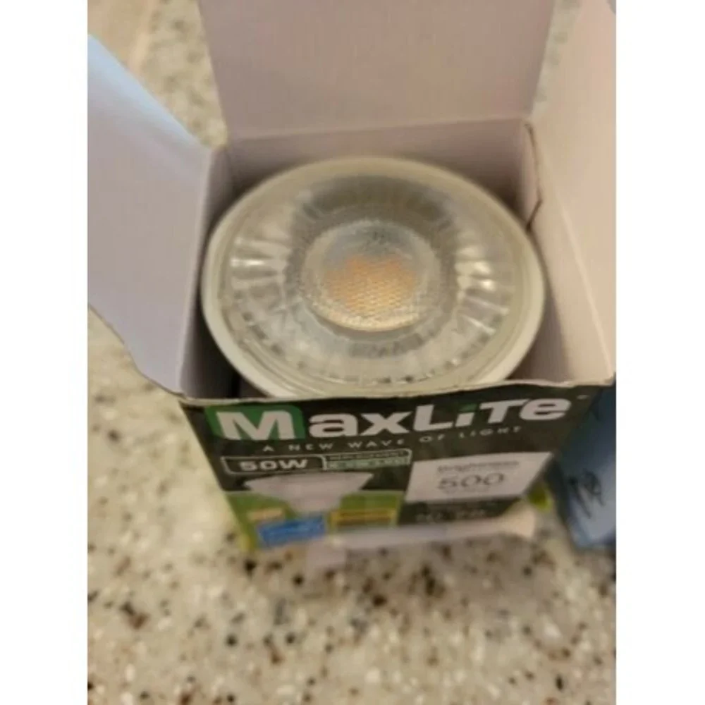 Assorted (10) LED Indoor Floodlight Bulb MR16 6.5 Watt Bright White Light Bulb